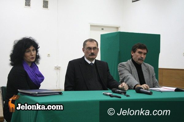 JELENIA GÓRA: Szpital przymyka drzwi przed pacjentami