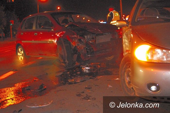 JELENIA GÓRA: Na skrzyżowaniach jak na froncie