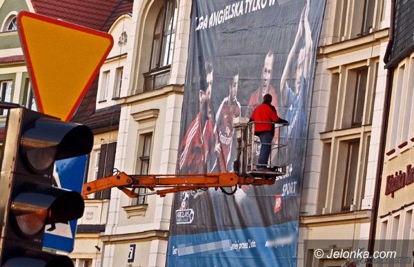 JELENIA GÓRA: Liga angielska na Książnicy Karkonoskiej