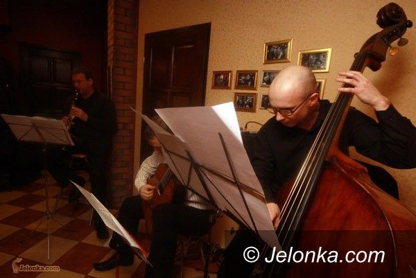 JELENIA GÓRA: Po prostu: grają z klasą