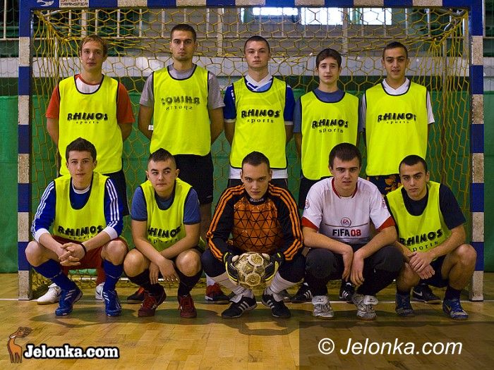 Jelenia Góa - Złotnicza: I część futsalowych zawodów
