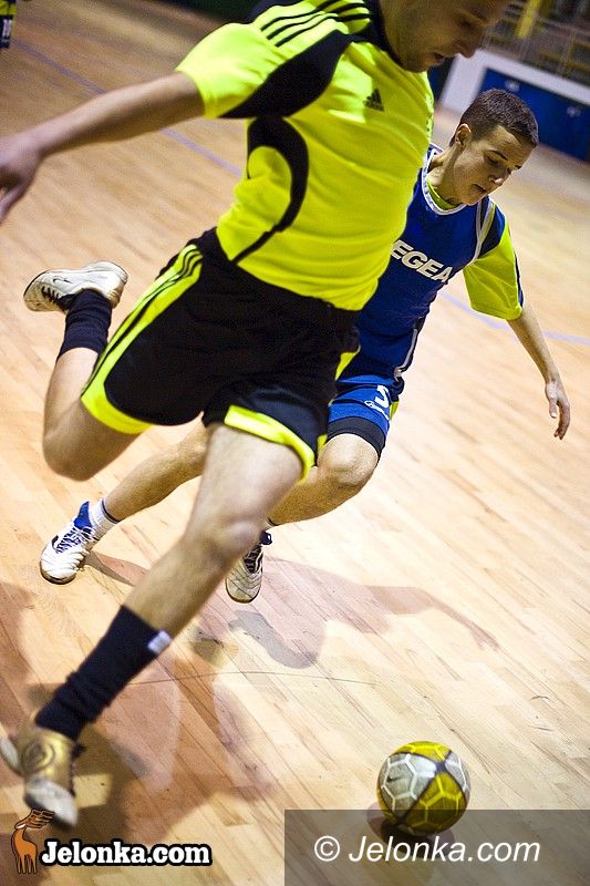 Jelenia Góa - Złotnicza: III kolejka I ligi JLF