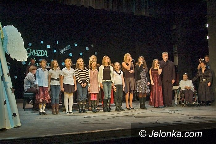 JELENIA GÓRA: Gwiazda na gwiazdkę w Teatrze Norwida