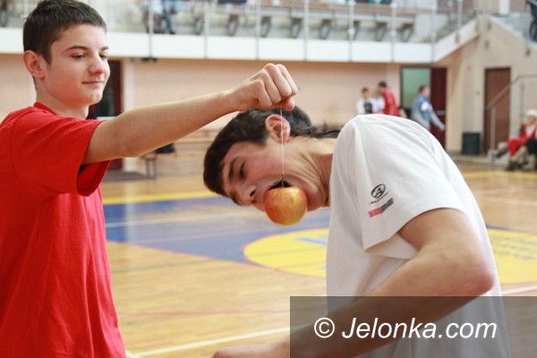 Jelenia Góra: Norwidowskie mikołajki na wesoło