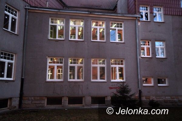 JELENIA GÓRA: Cieplej w „dwójce”