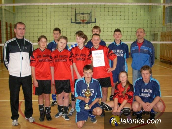 Jelenia Góra: Marciszów wygrywa mikołajkowy turniej ZSLiU