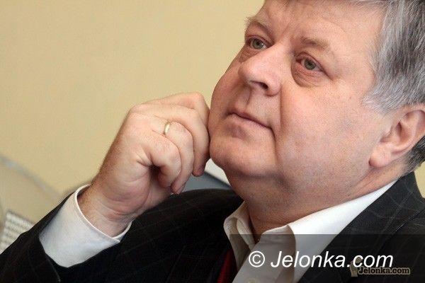JELENIA GÓRA: Liczy się każdy uścisk dłoni