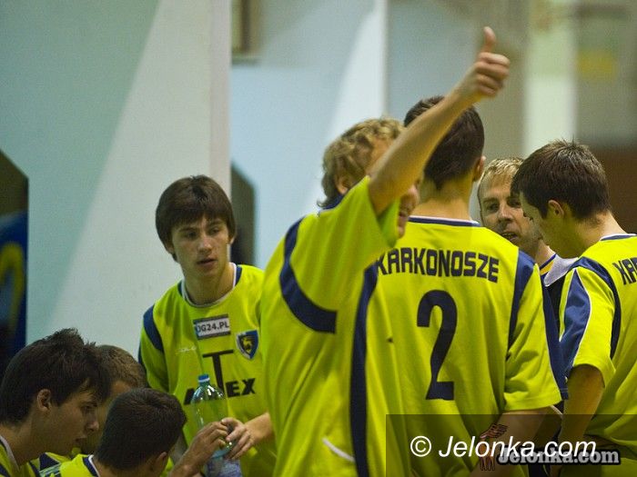 Jelenia Góra: Kry – Cha nadal liderem. VI kolejka I JLF