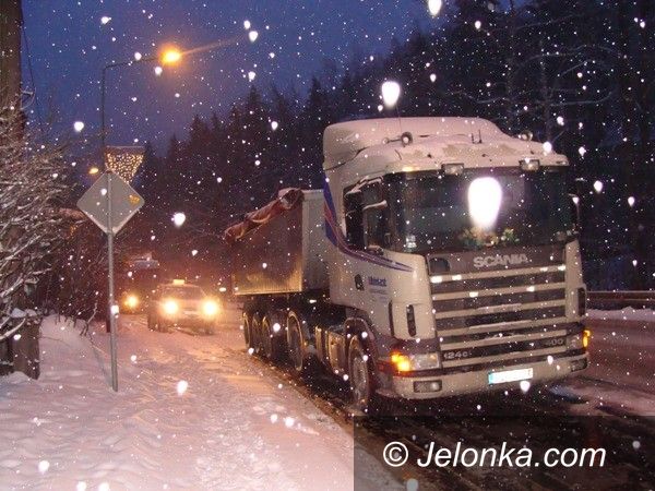 REGION: Straszna noc na drogach, dzień nie jest lepszy