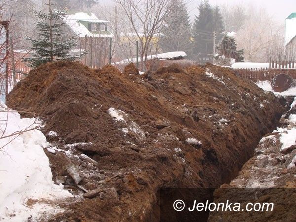 SZKLARSKA PORĘBA: Kasa poszła w szambo