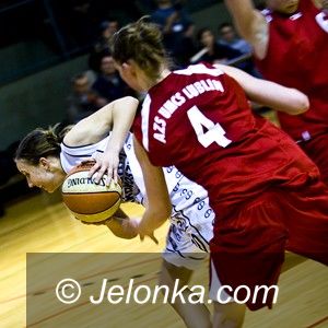 Jelenia Góra - SP 10: Finepharm lepszy od AZS–u