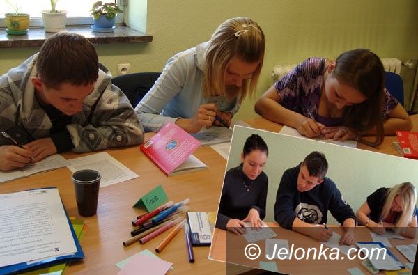 JELENIA GÓRA: Matura furtką do przyszłości
