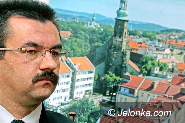 JELENIA GÓRA: Protestują po przetargu