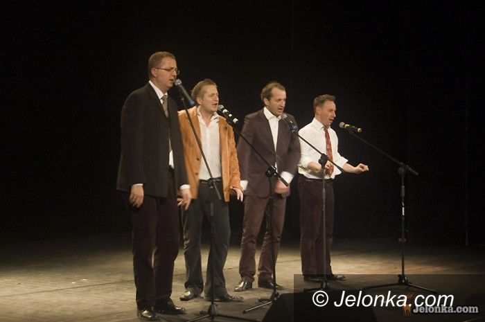 JELENIA GÓRA: Moralny niepokój i "Dno"