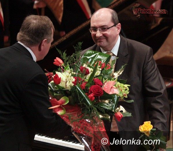 JELENIA GÓRA: Śmiało podnieśli sztandar
