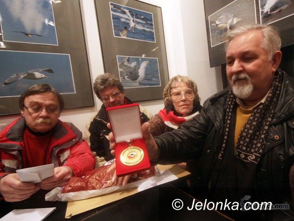JELENIA GÓRA: Fotograficy i tupot mew
