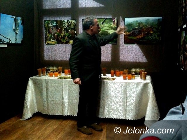 JELENIA GÓRA: Antypody i smak ludzkiego mięsa