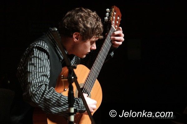 JELENIA GÓRA: Damski wieczór w filharmonii