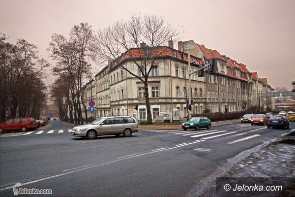 JELENiA GÓRA: Szare budynki nabiorą kolorów