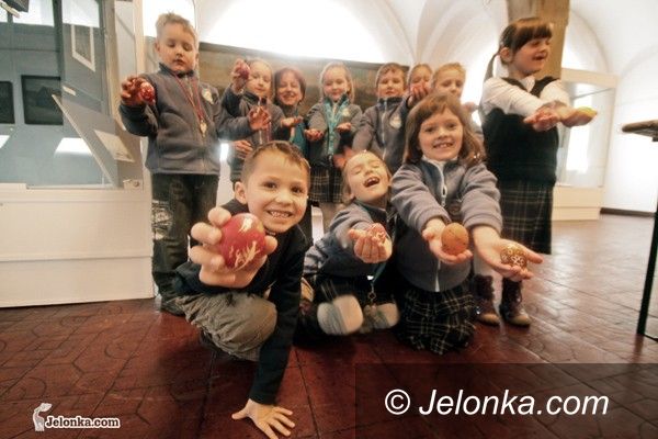 JELENIA GÓRA: Misterium pisanek