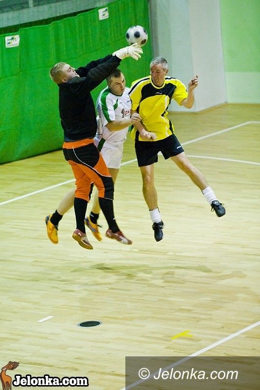 Jelenia Góra: Dwie kolejki w JLB