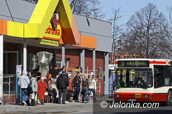 JELENIA GÓRA: Strach przed nocnymi pasażerami