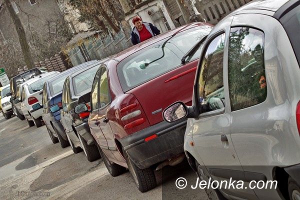 JELENIA GÓRA: Automaty zastąpią parkingowych