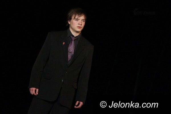 JELENIA GÓRA: Maraton piosenki, poezji i teatru w JCK