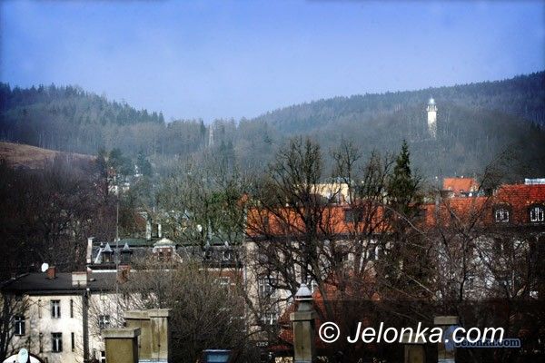 JELENIA GÓRA: Wieże bez pomysłu