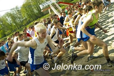Wrocław - kapielisko Morskie Oko: Szkolni przełajowcy we Wrocławiu,uczniowie jeleniogórskiego ZSET na podium