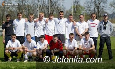 Jelenia Góra: " Mechanik " mistrzem futbolu ( foto )
