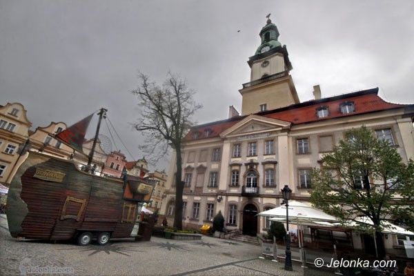 JELENIA GÓRA: Kolorowy TOURTEC 2010