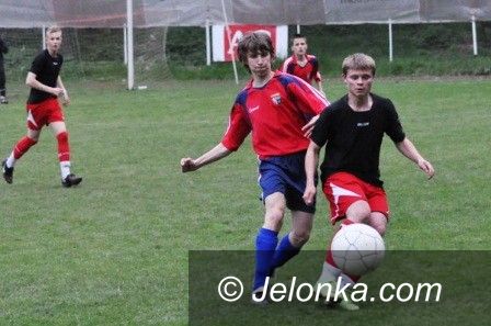 Jelenia Góra: Juniorzy KKS odrabiali zaległości
