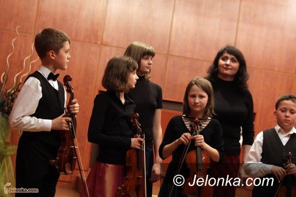 JELENIA GÓRA: Popis talentów mamom dedykowany
