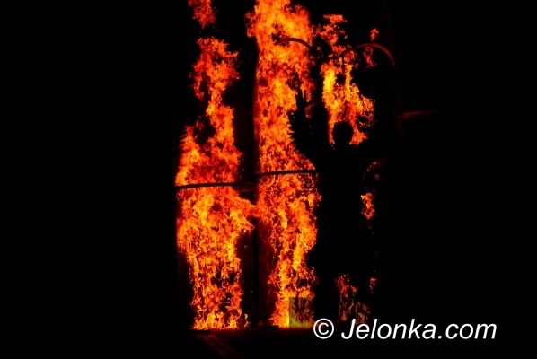 JELENIA GÓRA: Wybuchowo w Rynku