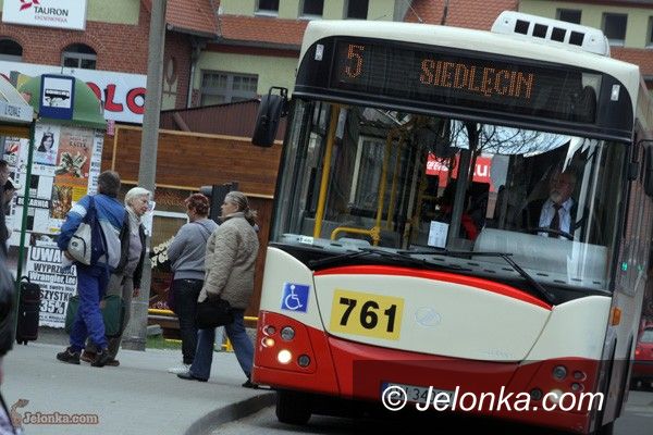 JELENIA GÓRA: Drożej komunikacją miejską
