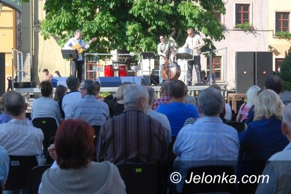 JELENIA GÓRA: Słoneczne rozpoczęcie Ratuszowego Lata
