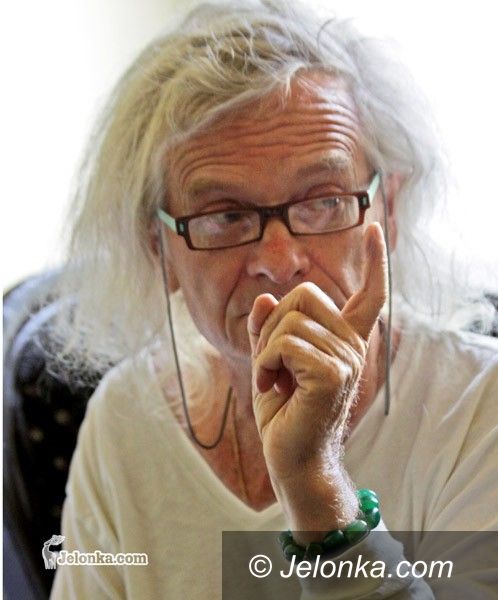 JELENIA GÓRA: Teatralne siewy i żniwa