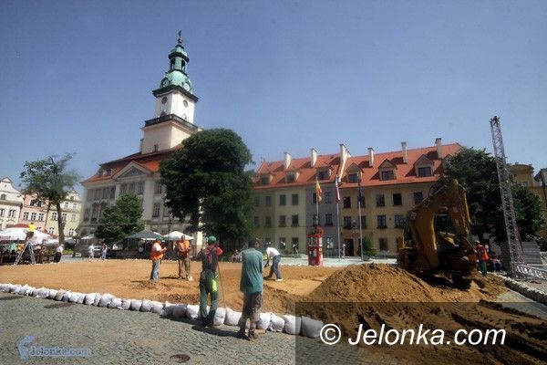 JELENIA GÓRA: Plaża i morze w Rynku