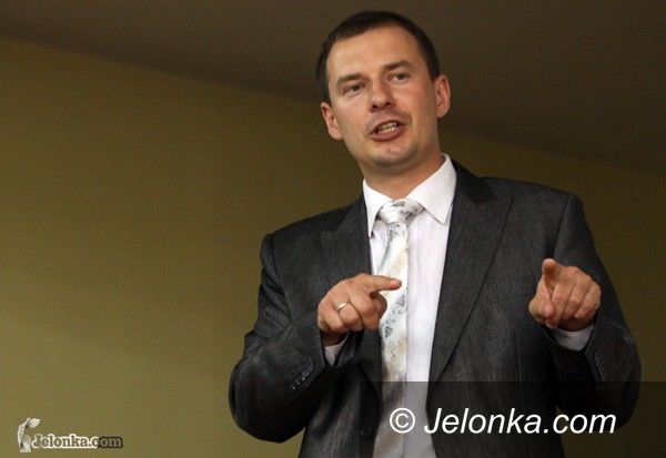 JELENAI GÓRA: Z europosłem w labiryncie europeizmów