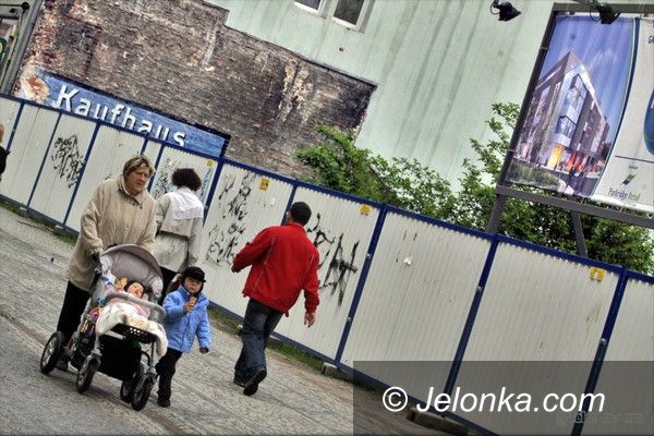 JELENIA GÓRA: Kamień węgielny pod centrum handlowe