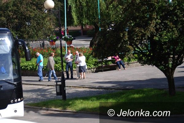 JELENIA GÓRA: Kampania na peryferiach