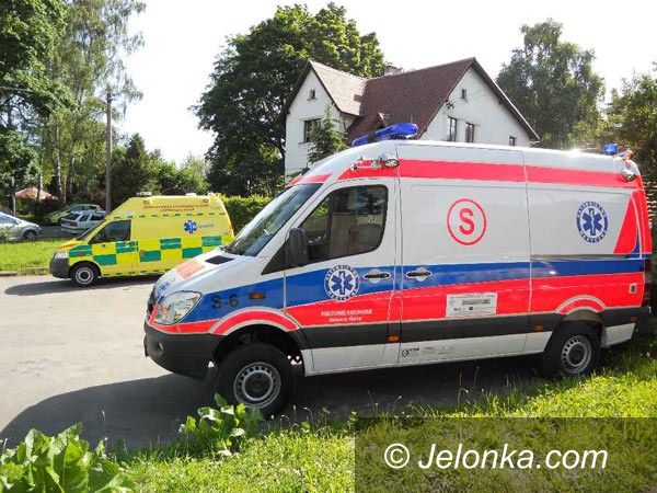 JELENIA GÓRA/ region: Nowe karetki ruszą na ratunek