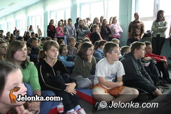 JELENIA GÓRA: Pół roku Comeniusa w „ósemce”