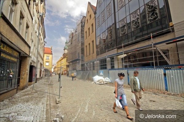 JELENIA GÓRA: Interpelacje, czyli odwracanie kota ogonem