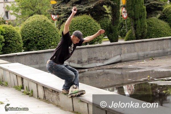 JELENIA GÓRA: Fontanna na Wolności – mniejsza i nie w tym roku