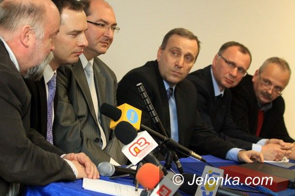 JELENIA GÓRA/ KRAJ: Cała władza w ręce PO