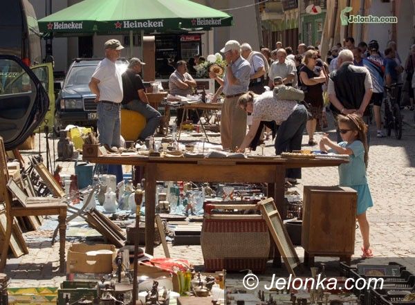 JELENIA GÓRA: Mały jarmark staroci raz w miesiącu