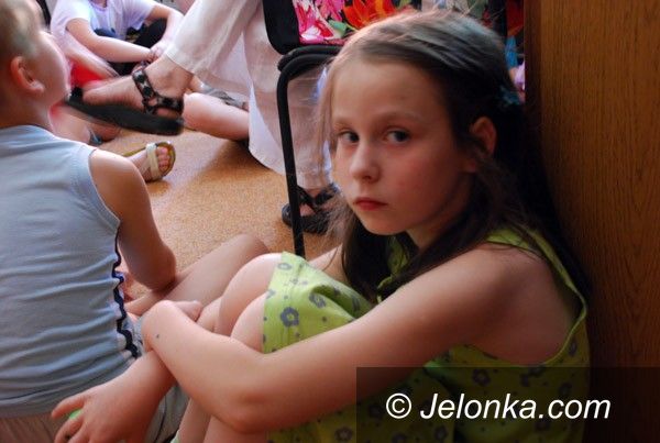 JELENIA GÓRA: W poszukiwaniu brontozaura