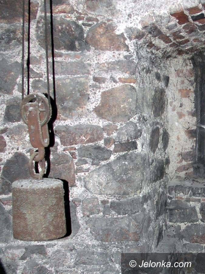 JELENIA GÓRA: Jak zegar tak tyka(ł), to jego taktyka
